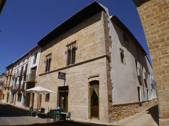 Casa Miralles