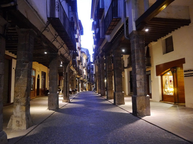 Calle Blasco de Alagón