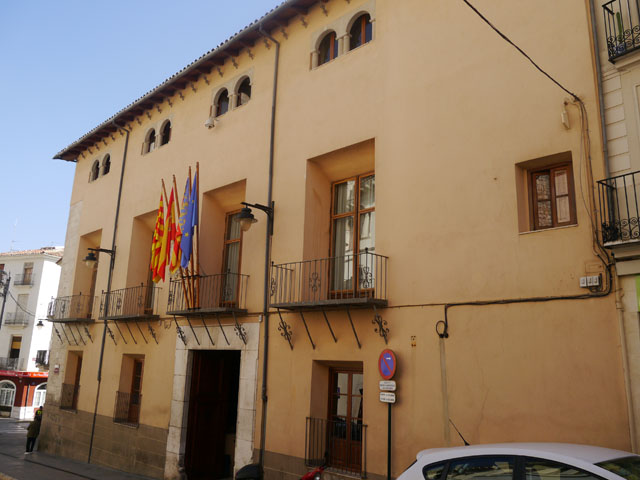 Palacio de los condes de Torrefiel / Ayuntamiento