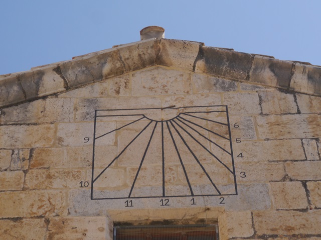 Reloj solar (Iglesia de Catí)