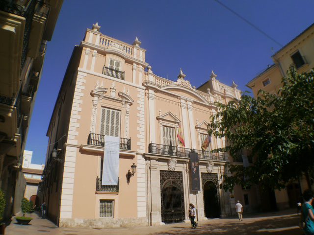 Museo de la Ciudad / Palacio del Marqués de Campo
